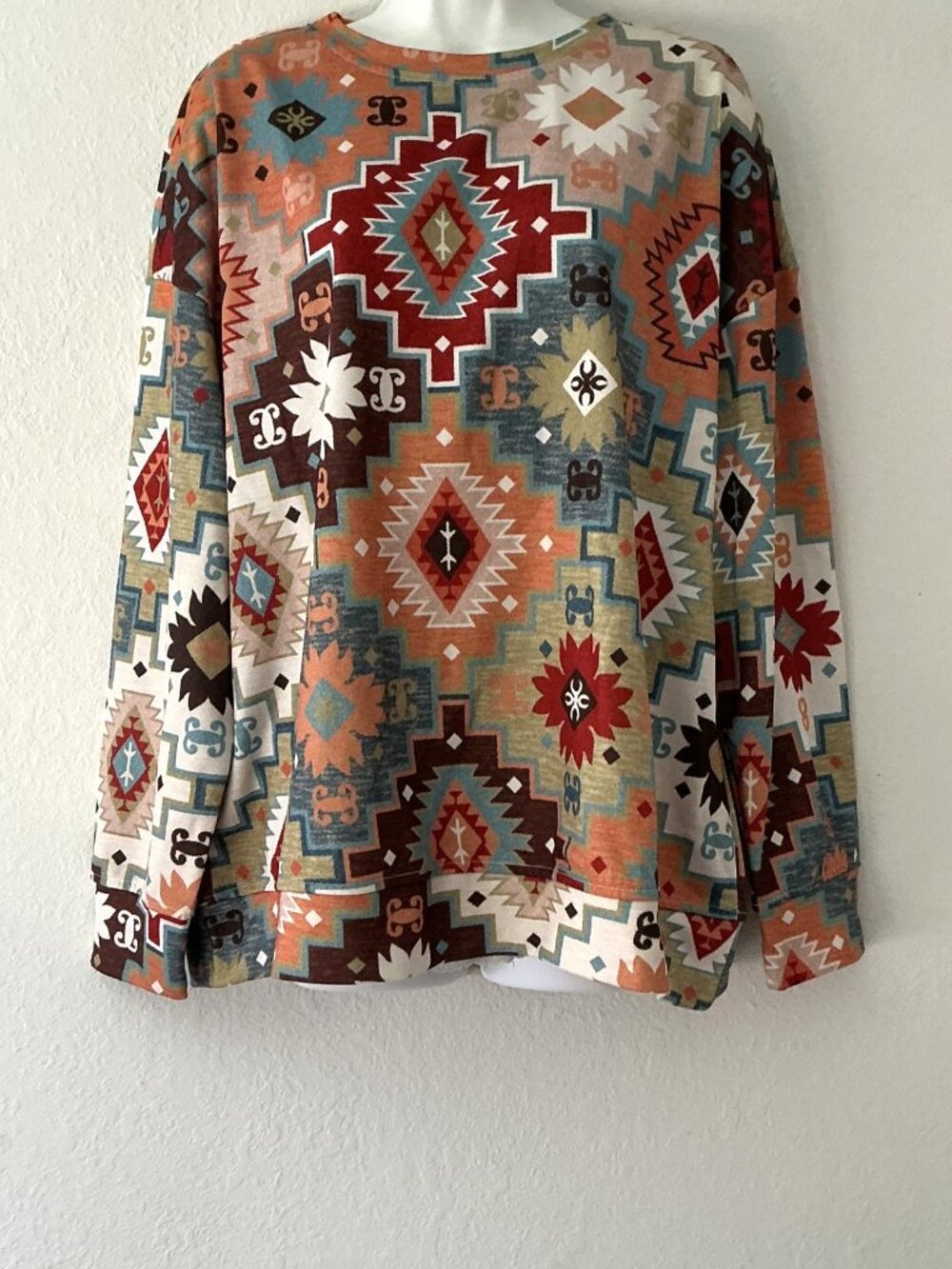 Zolucky Aztec Southwestern Print Long Sleeve Top XL NWT Polyester